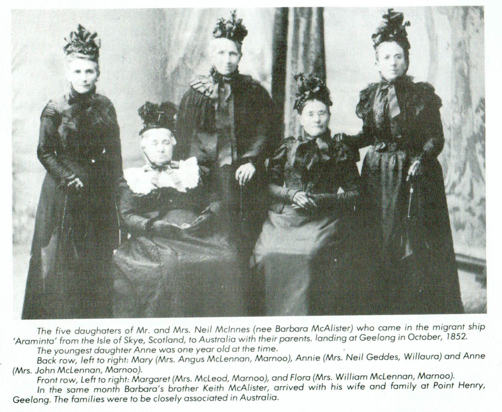 Photo of photos/Flora McInnes w sisters Mary & Annie (m McLennan) & others